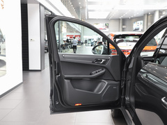 2022款 Macan 2.0T