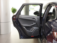 2022款 Macan 2.0T