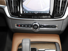2022款 Cross Country B5 AWD 智远版