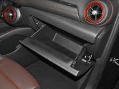 2021款 轻混 650T RS Twin-Clutch四驱7座 擎版