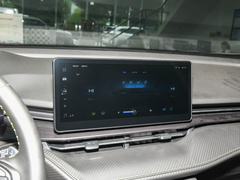 2022款 2.0T 两驱悦跑版