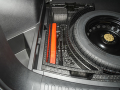 2022款 2.0T 两驱悦跑版