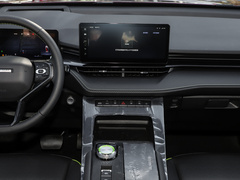 2022款 2.0T 两驱智跑版