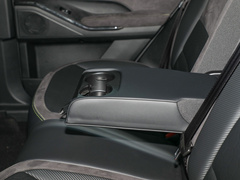 2022款 2.0T 两驱智跑版