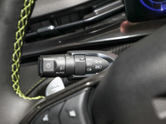 2022款 2.0T 两驱智跑版