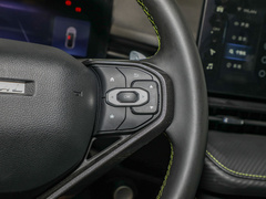 2022款 2.0T 两驱智跑版