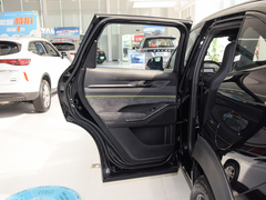 2022款 2.0T 两驱智跑版