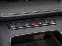 2022款 2.0T 两驱智跑版