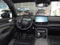 2022款 2.0T 两驱智跑版
