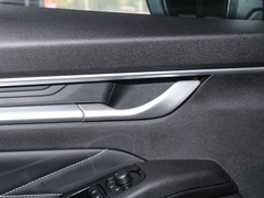 2022款 第4代 1.5L 手动豪华型
