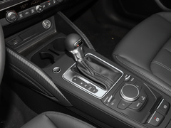 2022款 35 TFSI 进取致雅型