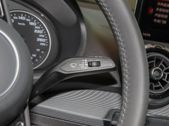 2022款 35 TFSI 进取致雅型