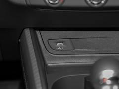 2022款 35 TFSI 进取致雅型