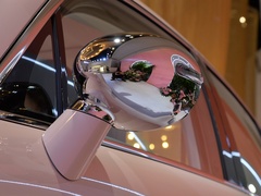 2022款 401km 胡桃夹子版