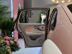2022款 401km 胡桃夹子版