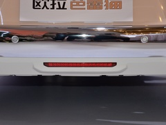 2022款 401km 胡桃夹子版
