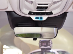 2022款 401km 胡桃夹子版