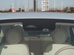 2022款 401km 胡桃夹子版