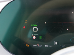 2022款 401km 胡桃夹子版