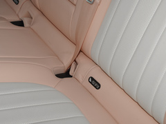 2022款 401km 胡桃夹子版