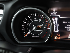 2022款 2.0T 四驱豪华版