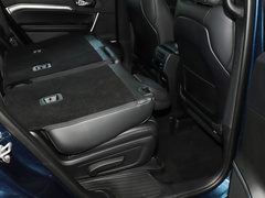 2022款 2.0T 四驱豪华版