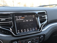 2022款 2.0T 四驱豪华版
