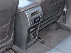 2022款 2.0T 四驱豪华版