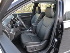 2022款 2.0T 四驱豪华版