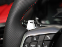 2022款 P300 硬顶版 R-DYNAMIC BLACK 