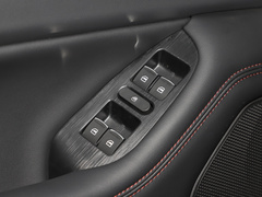 2021款  2.0T越野版自动汽油四驱珠峰版GW4C20B