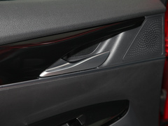 2022款 1.5T 自动潮版 6座