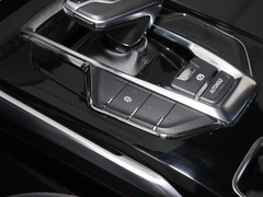 2022款 1.5T 自动潮版 6座