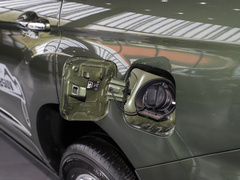 2022款 2.0T 汽油四驱尊享型 5座