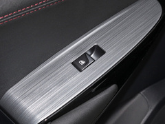 2022款 2.0T 自动领航型