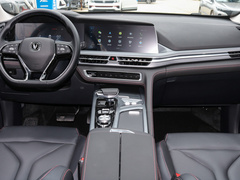2022款 2.0T 自动领航型