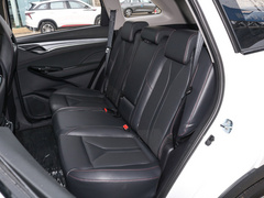 2022款 2.0T 自动领航型