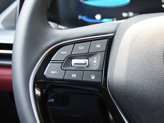 2022款 2.0T 自动旗舰型