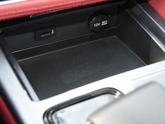 2022款 2.0T 自动旗舰型