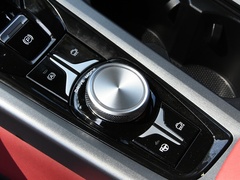 2022款 2.0T 自动旗舰型