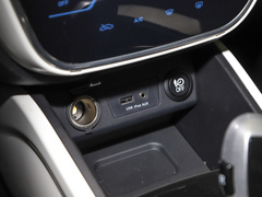 2022款 iEV7L 舒适版