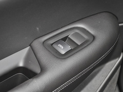 2022款 2.0T 四驱豪华型