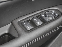 2022款 2.0T 四驱豪华型