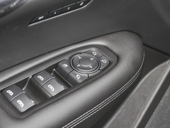 2022款 2.0T 四驱豪华型