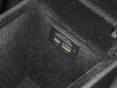 2022款 2.0T 四驱豪华型