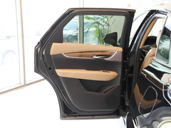 2022款 2.0T 四驱铂金型