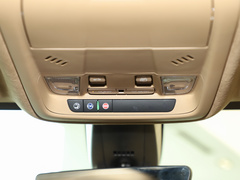 2022款 2.0T 四驱铂金型