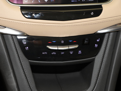 2022款 2.0T 四驱铂金型