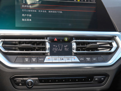 2022款 425i Gran Coupe M运动曜夜套装
