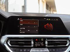 2022款 425i Gran Coupe M运动曜夜套装